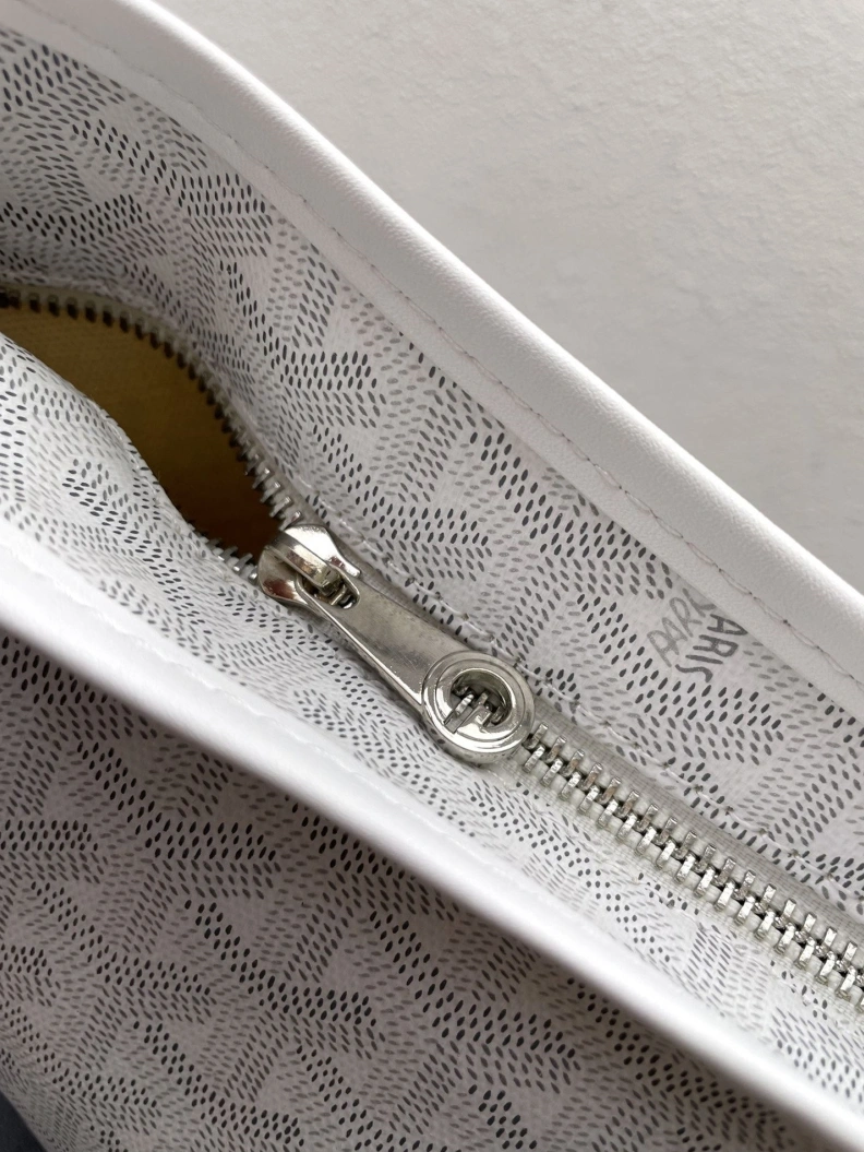 Stylish Gxyxrd Top Handle Bags 77850