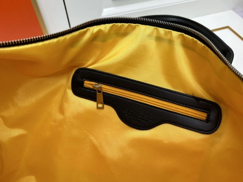 Bold Gxyxrd Travel Bags 77860