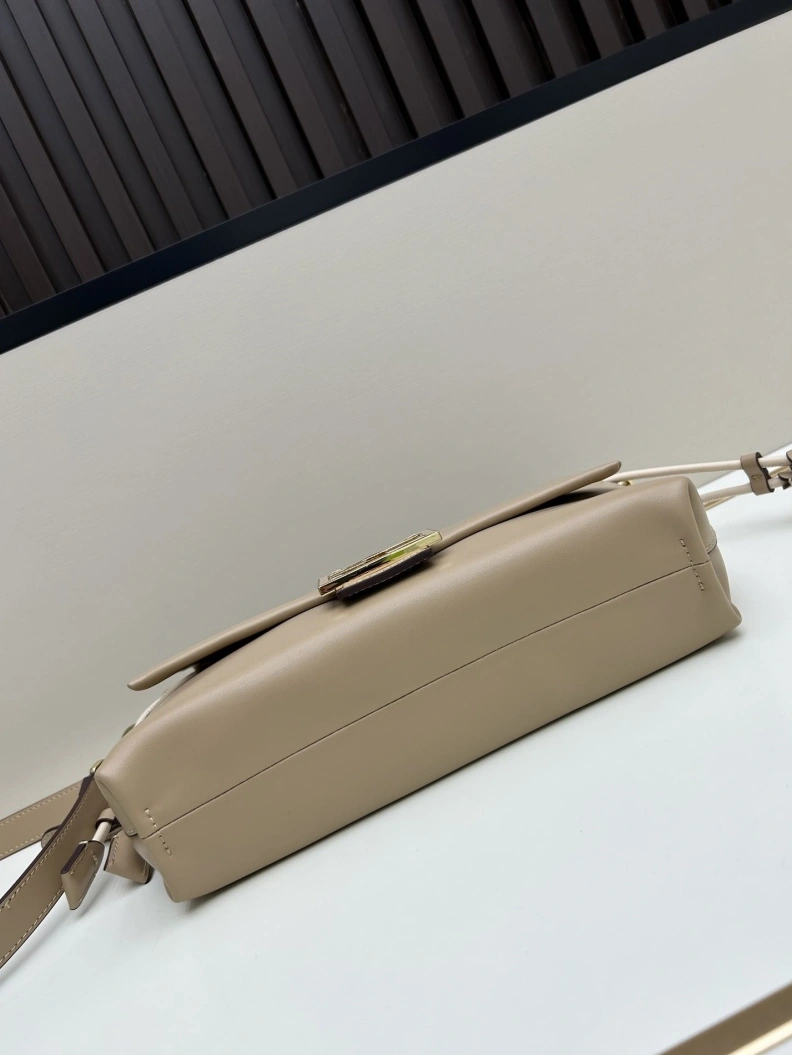 Functional Fxndx Top Handle Bags 69945