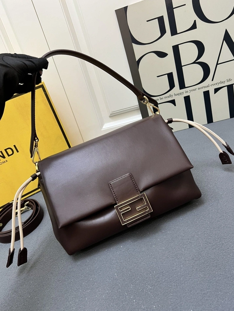 WellDesigned Fxndx Top Handle Bags 69944