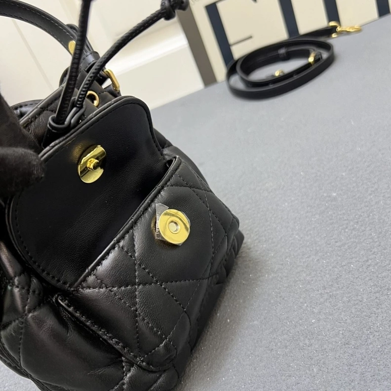 Dxxr Bucket Bags WellDesigned 61785