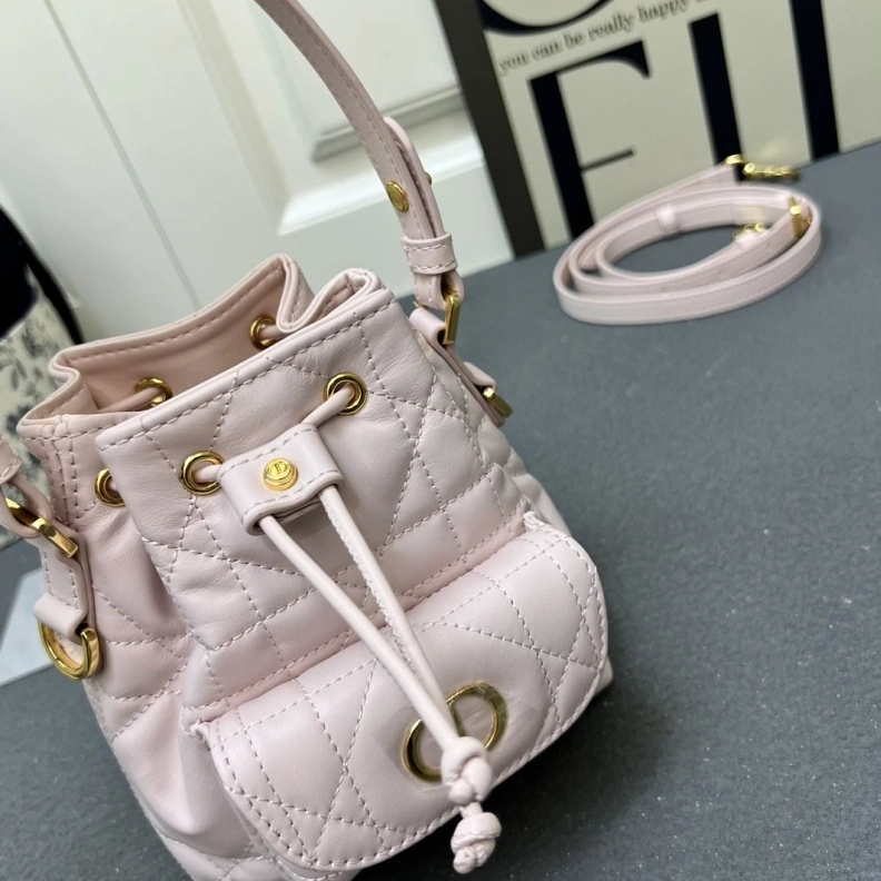 GoodFit Dxxr Bucket Bags 61779