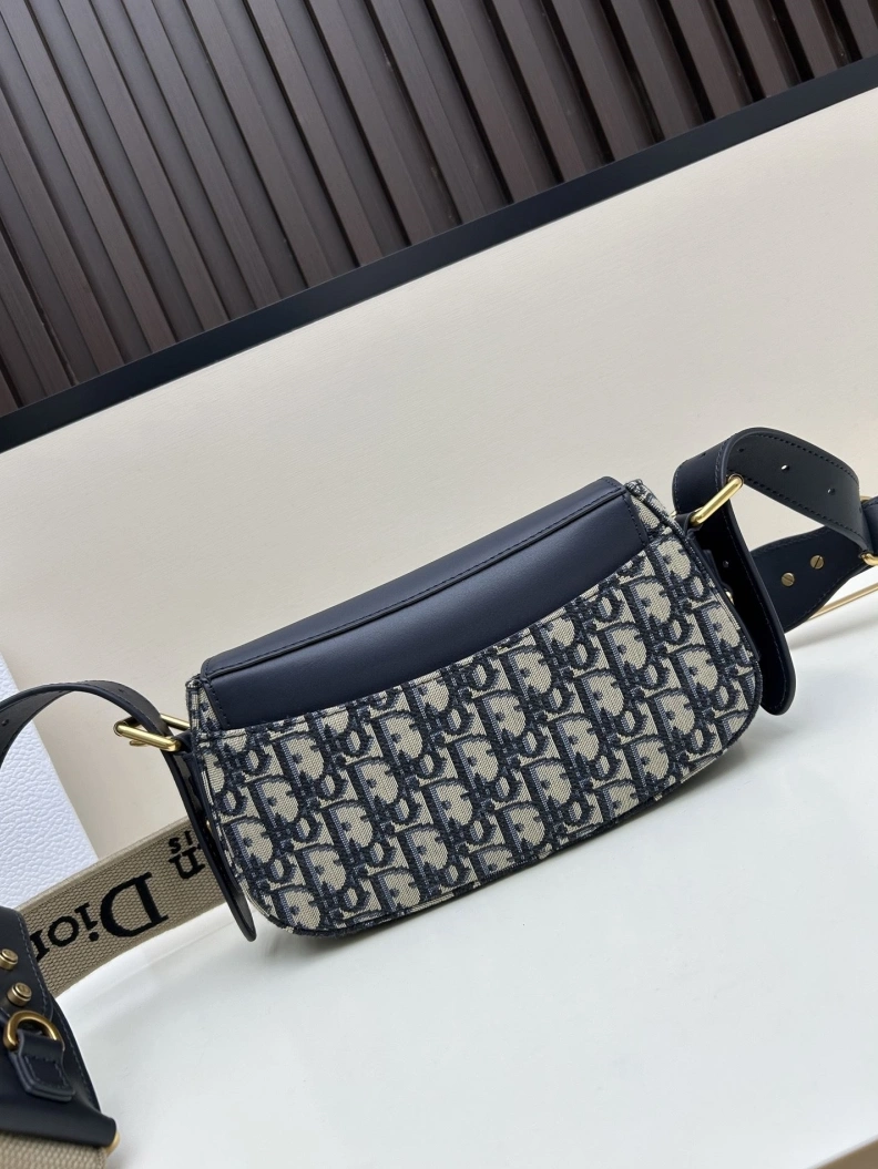 Dxxr Satchel bags EyeCatching 61637