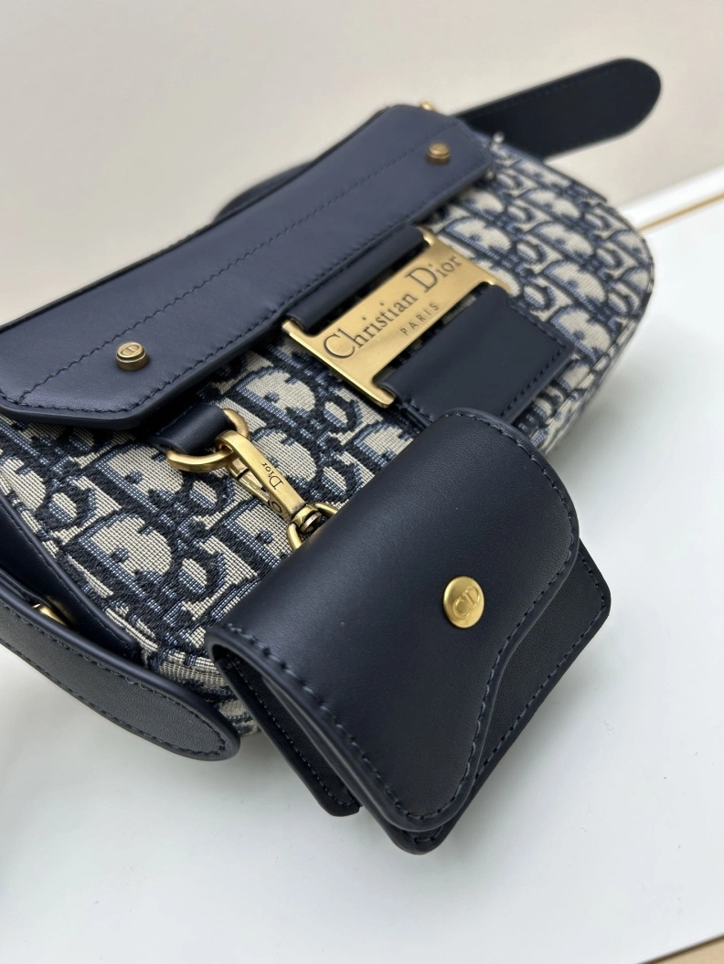 Dxxr Satchel bags EyeCatching 61637