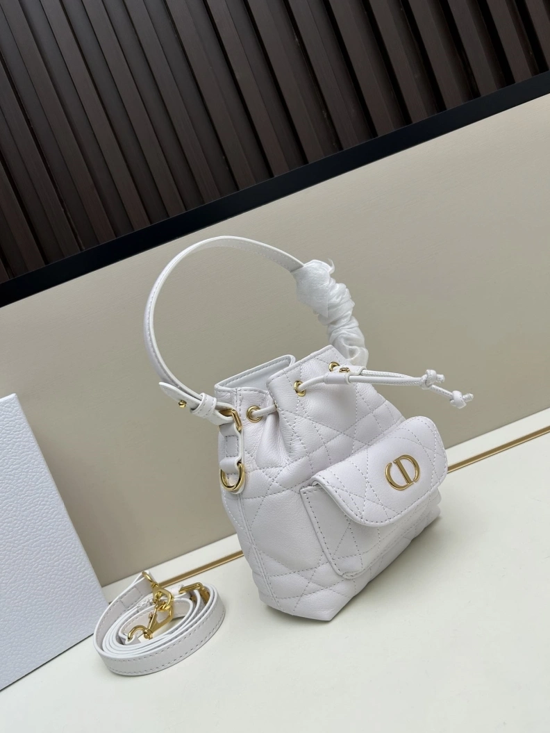 Modern Dxxr Bucket Bags 61768