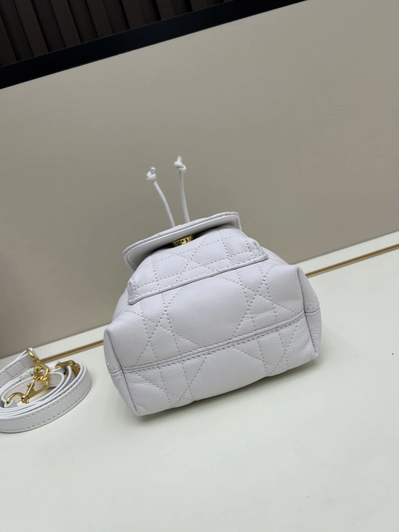 Modern Dxxr Bucket Bags 61768
