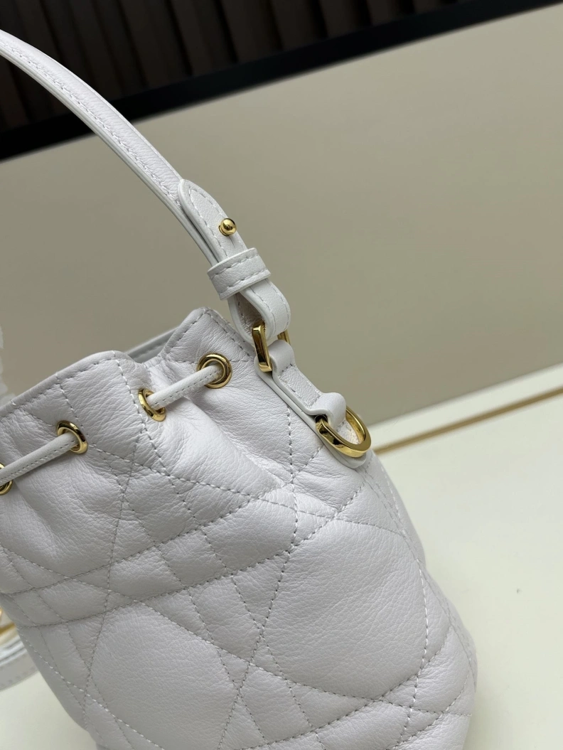 Modern Dxxr Bucket Bags 61768