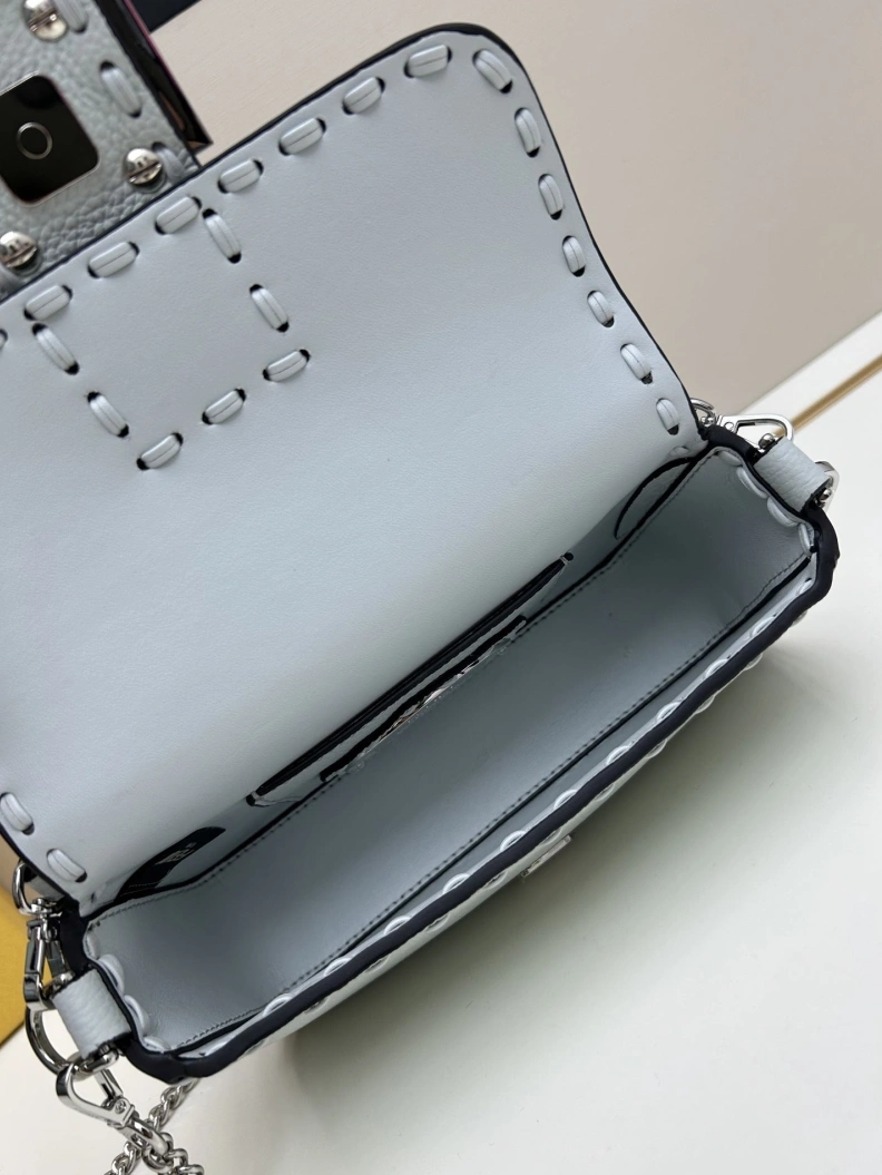 Fxndx Baguette Bags Soft 69999