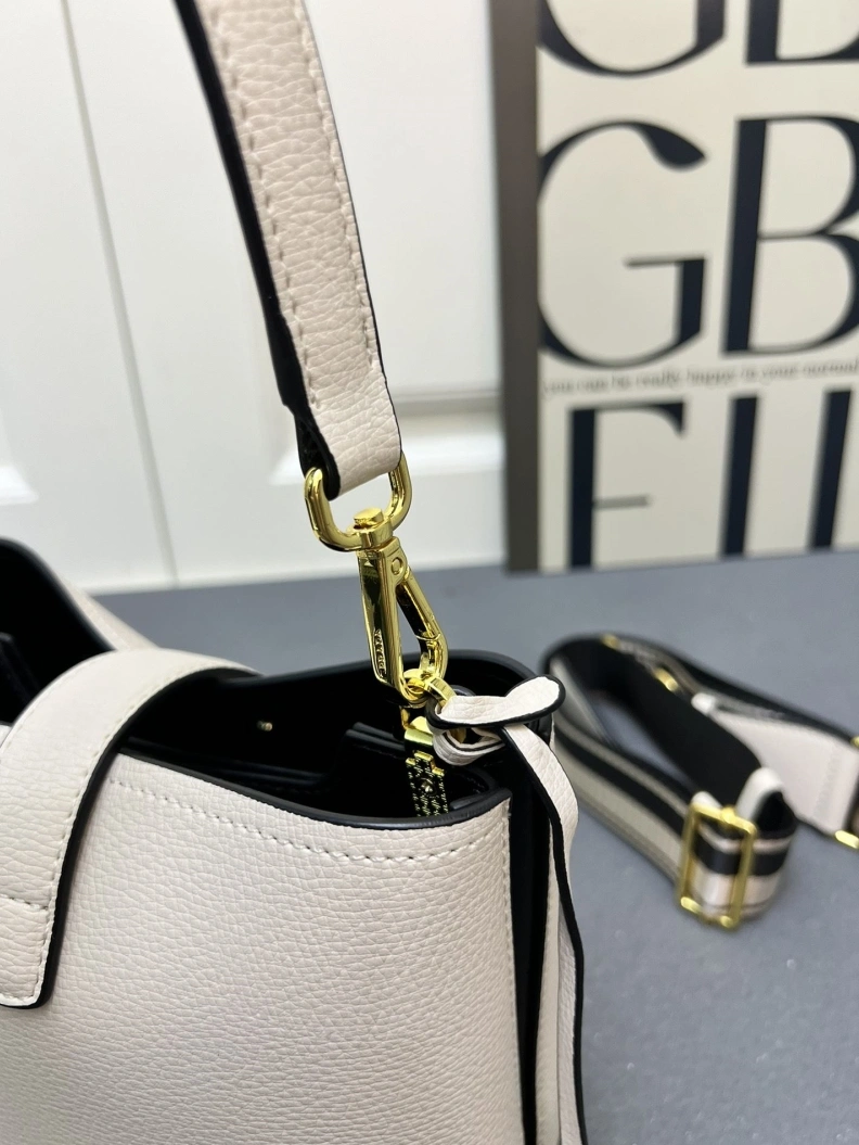 Timeless Prxdx Top Handle Bags 58071