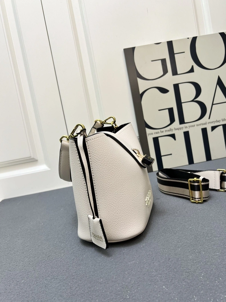 Timeless Prxdx Top Handle Bags 58071