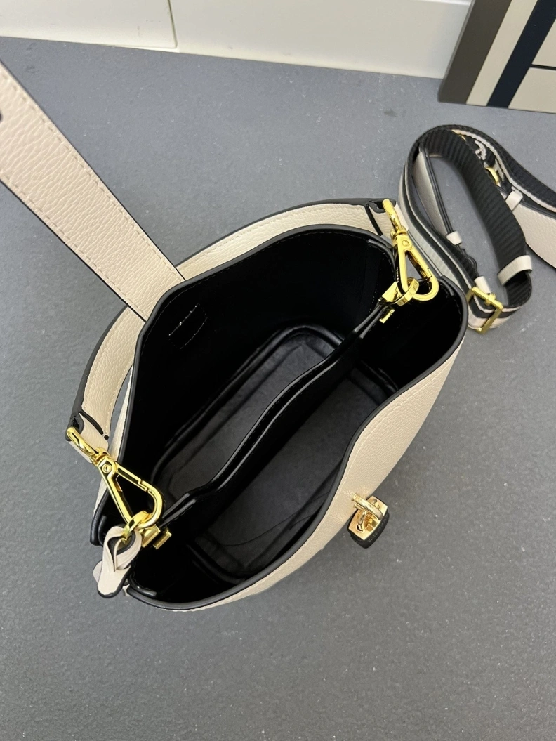 Timeless Prxdx Top Handle Bags 58071