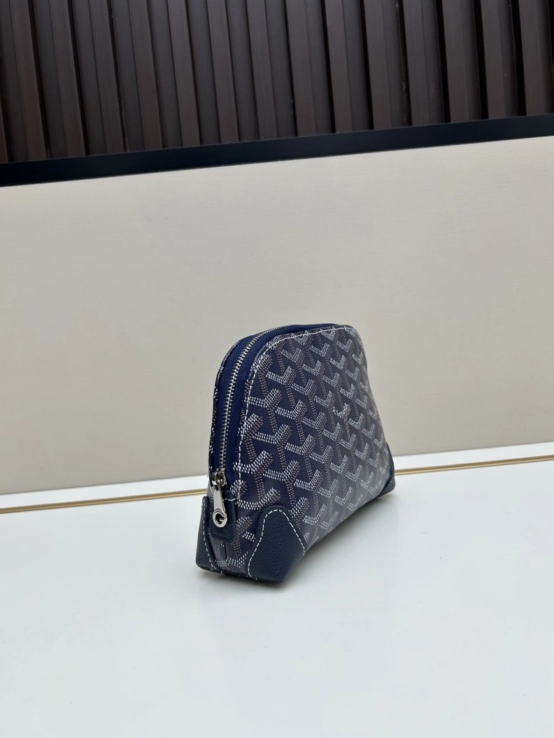 SportInspired Gxyxrd Clutch Bags 77986