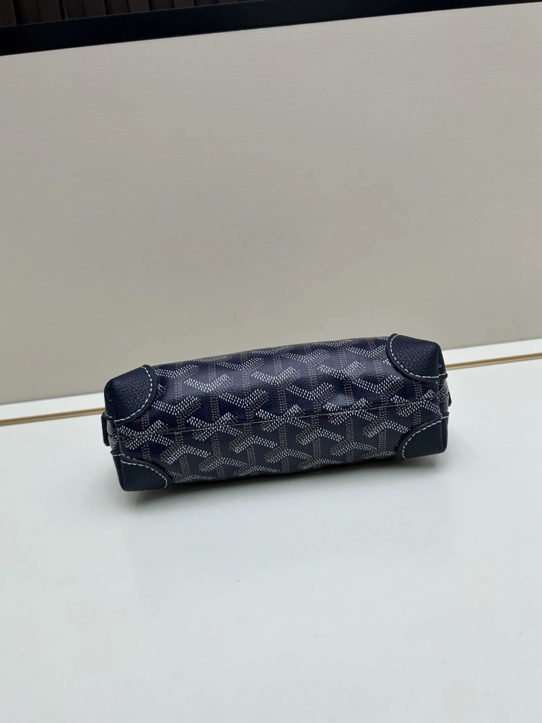 SportInspired Gxyxrd Clutch Bags 77986