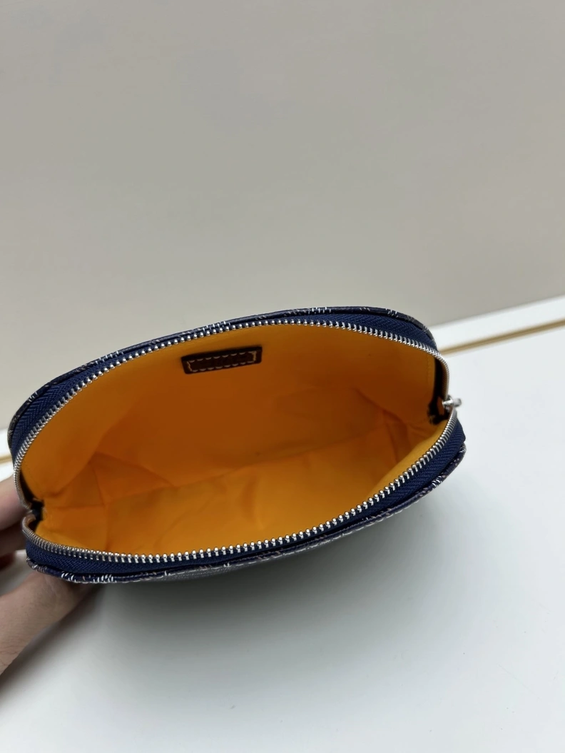 SportInspired Gxyxrd Clutch Bags 77986