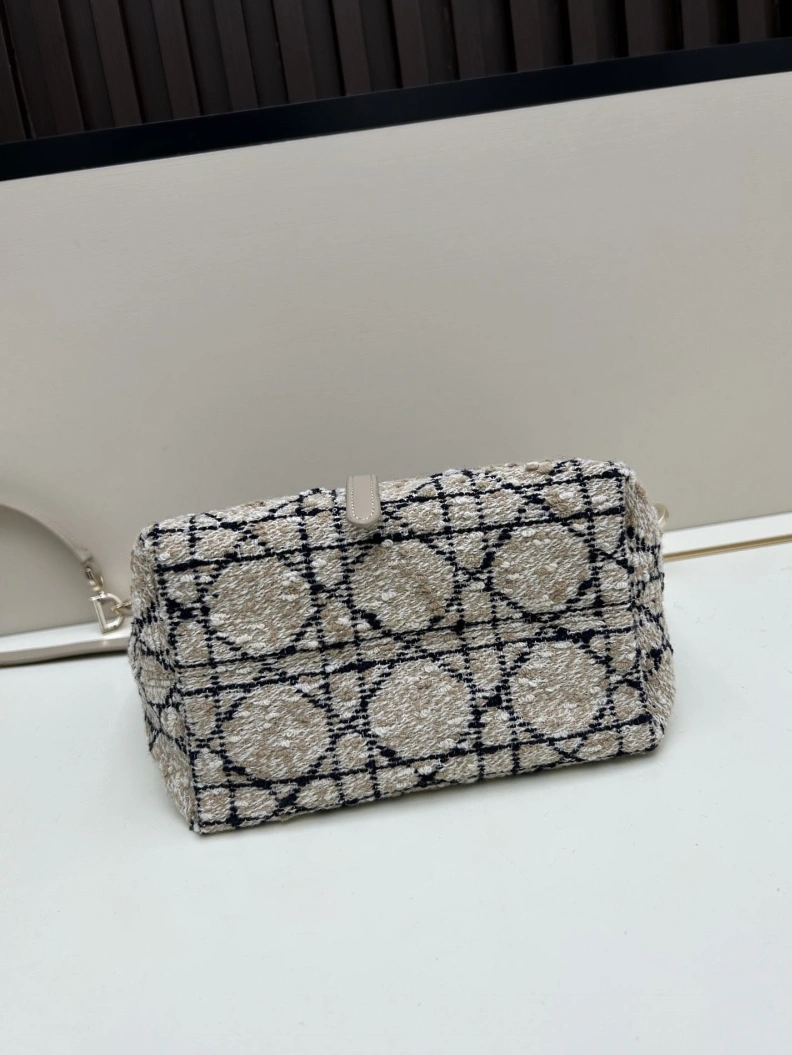 Trendsetting Dxxr Shopping Bags 61543