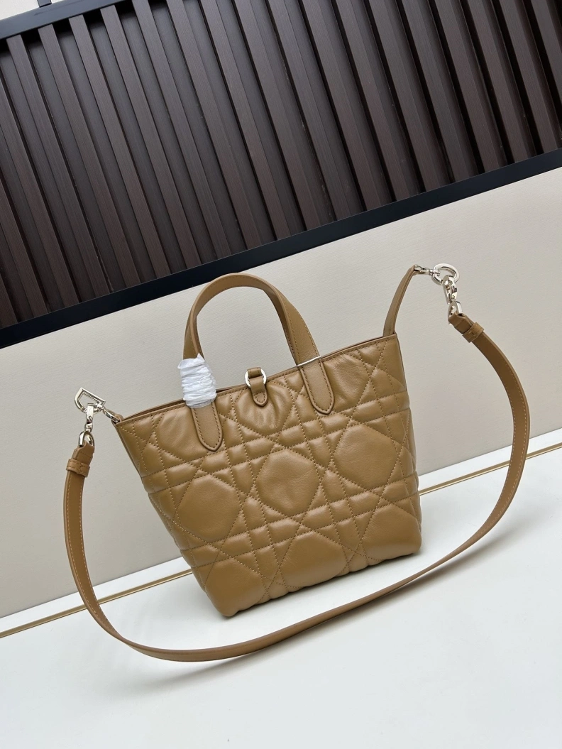 Bright Dxxr Shopping Bags 61542