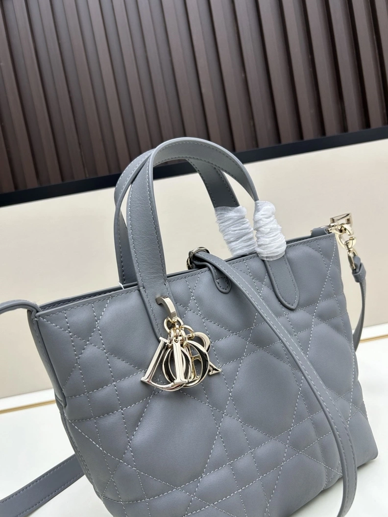 Durable Dxxr Shopping Bags 61536