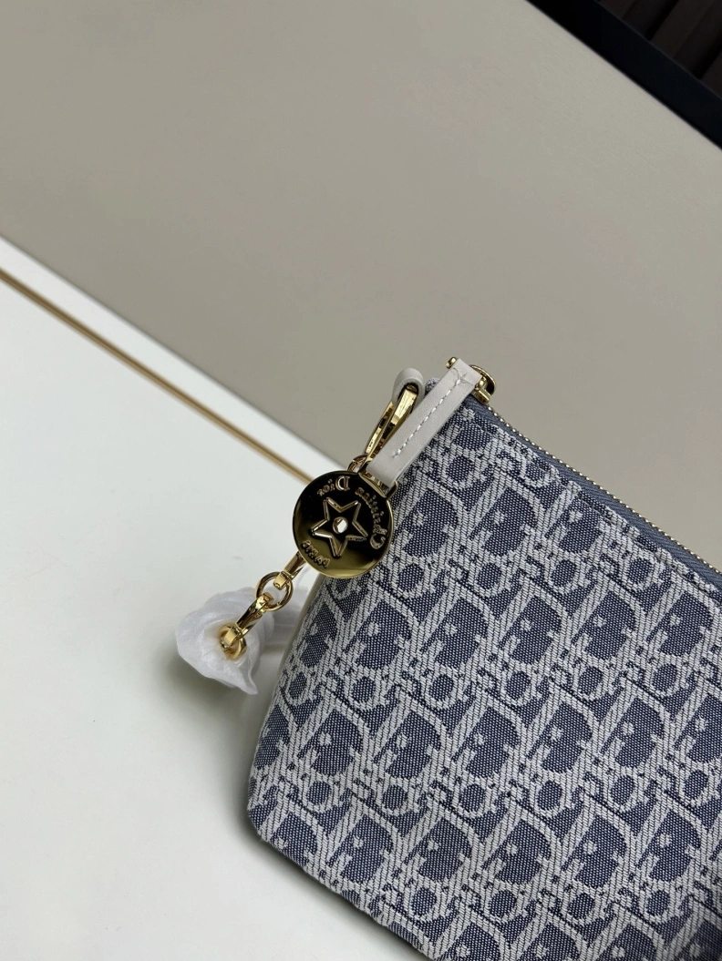 Comfortable Dxxr Top Handle Bags 61507