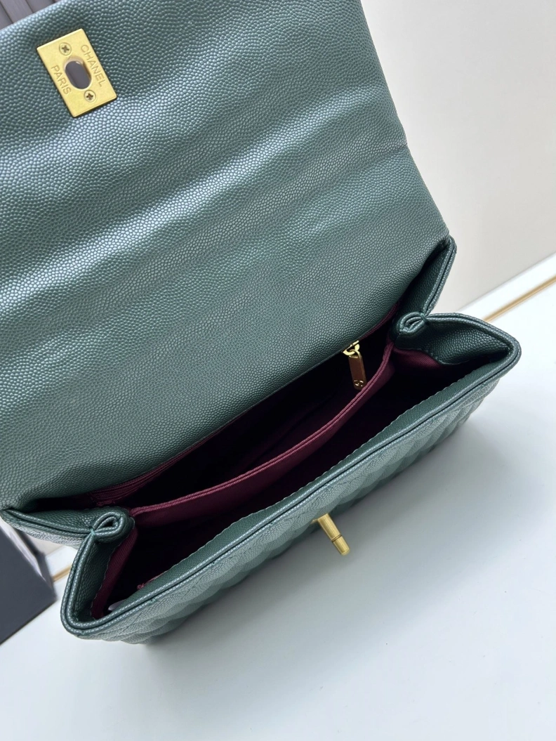 Comfortable Chxnxl Top Handle Bags 32390