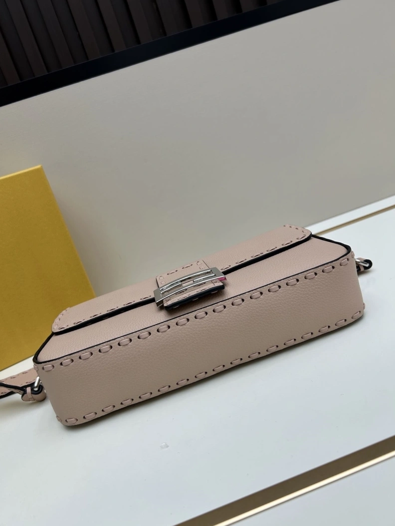 Fxndx Baguette Bags Bold 69963