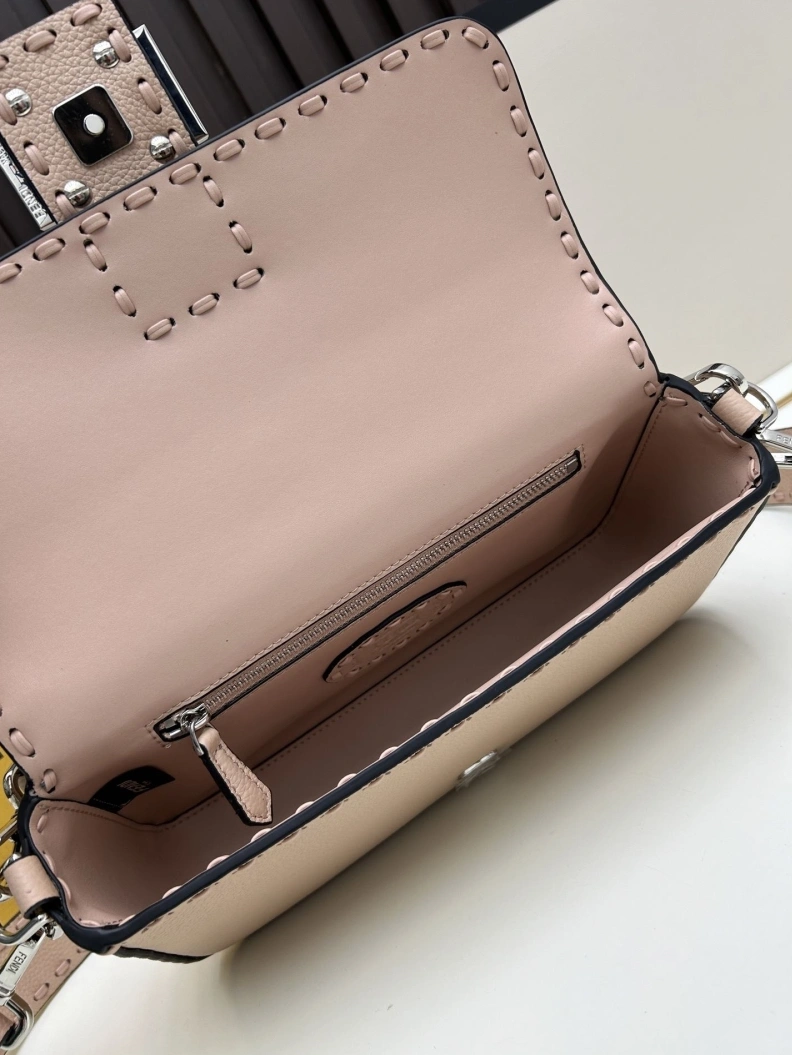 Fxndx Baguette Bags Bold 69963