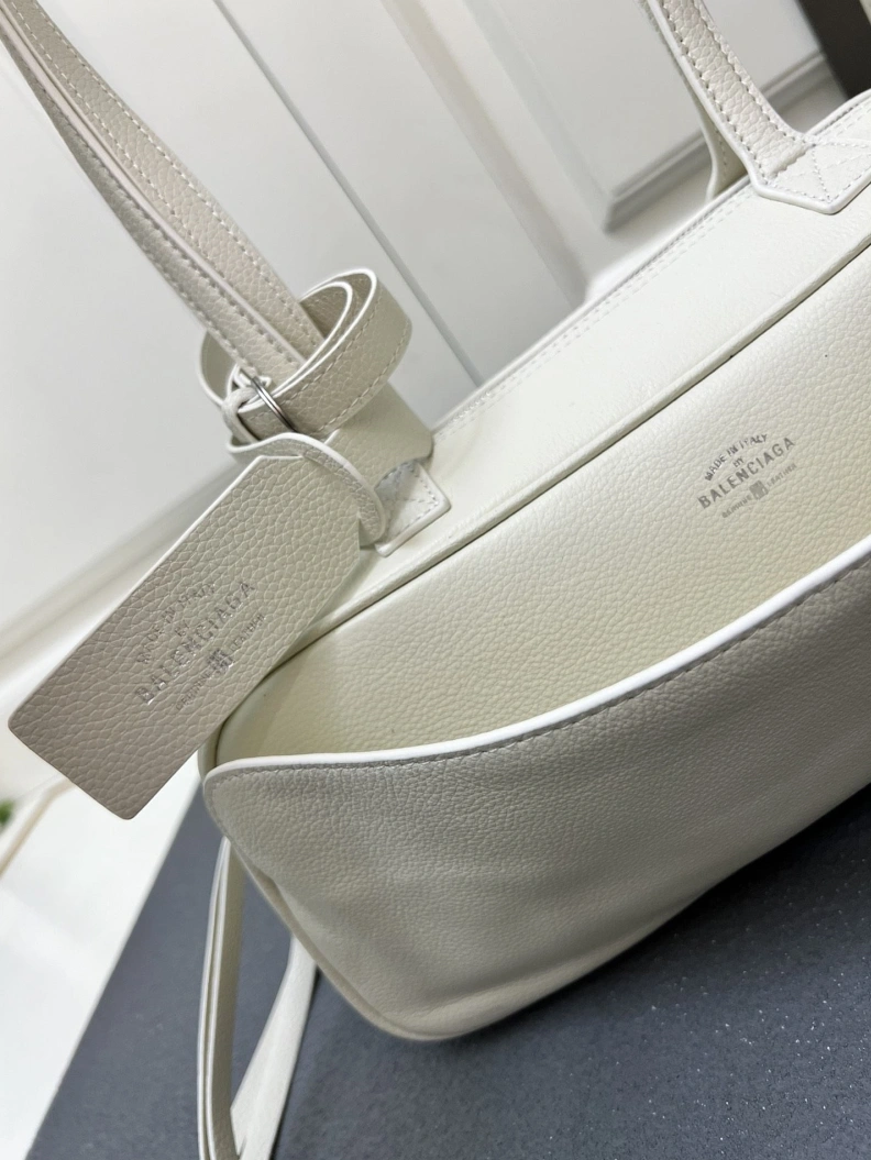 Bxlxnciaga Top Handle Bags Bright 78569