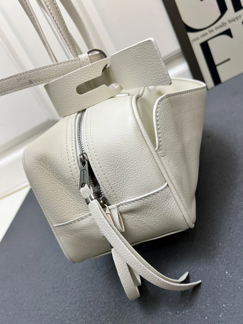 Bxlxnciaga Top Handle Bags Bright 78569