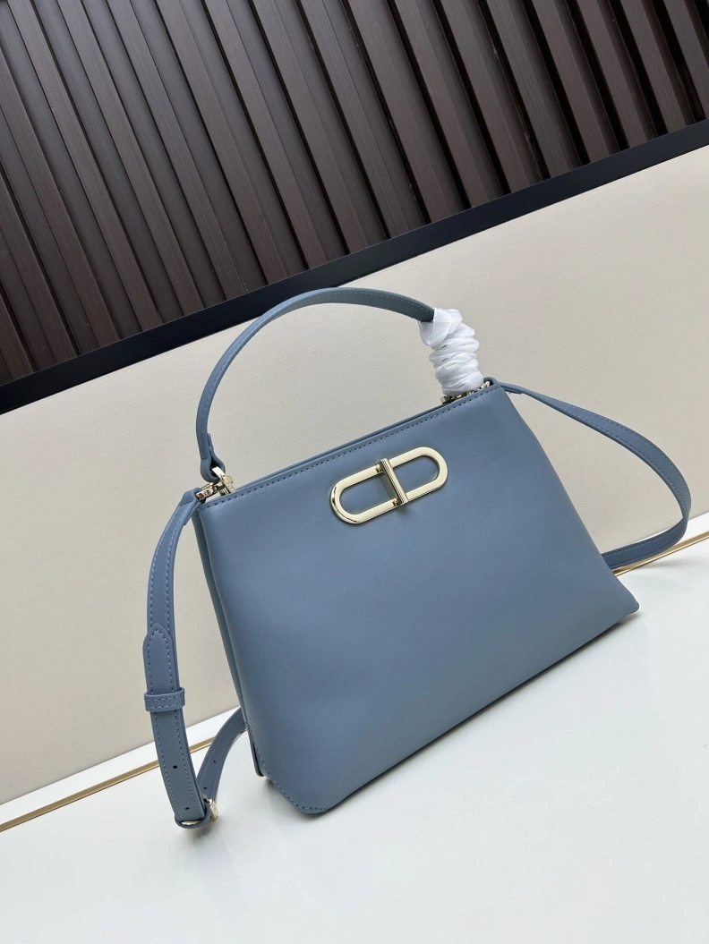 Soft Dxxr Top Handle Bags 61467