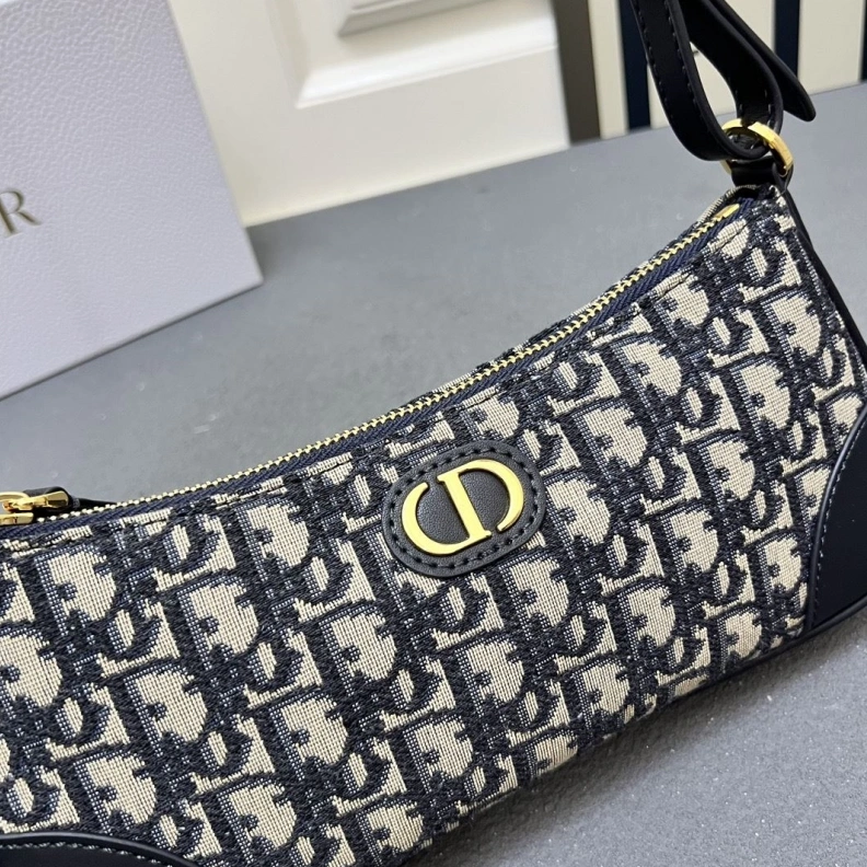 Dxxr Satchel bags Classic 61622