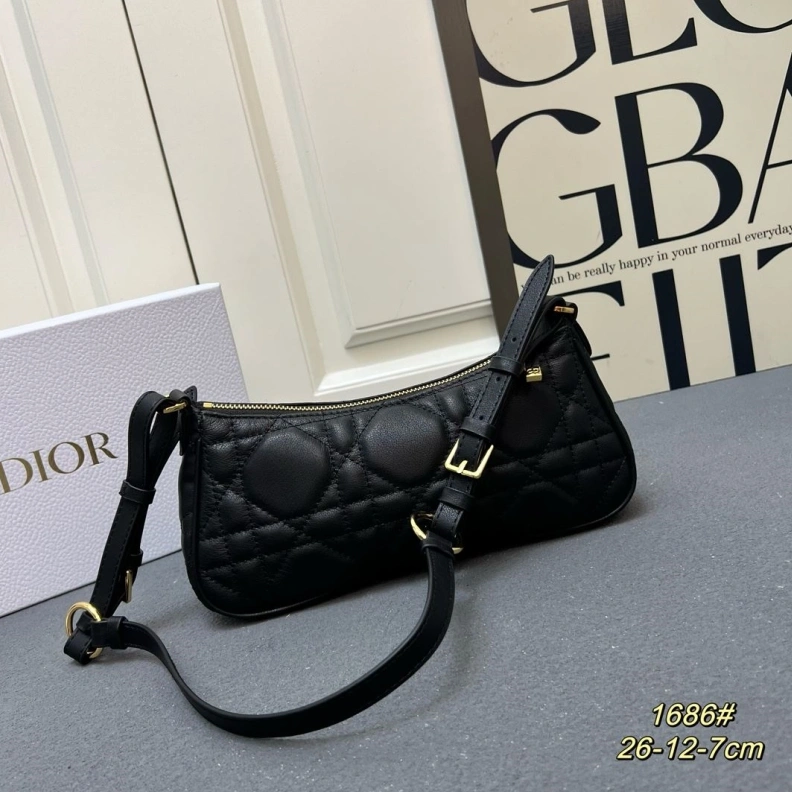 Vibrant Dxxr Satchel bags 61630