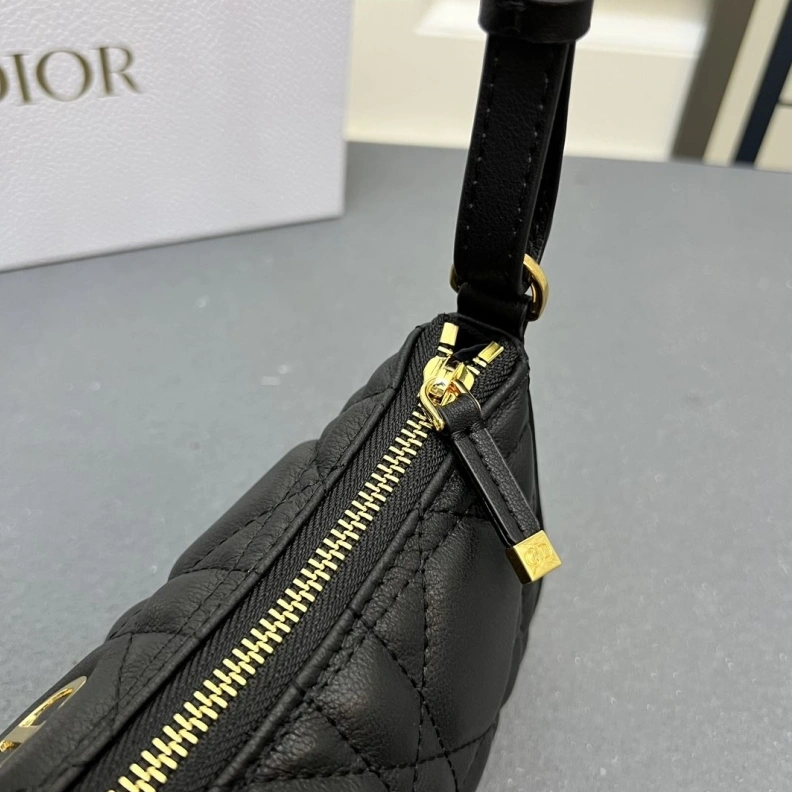 Vibrant Dxxr Satchel bags 61630