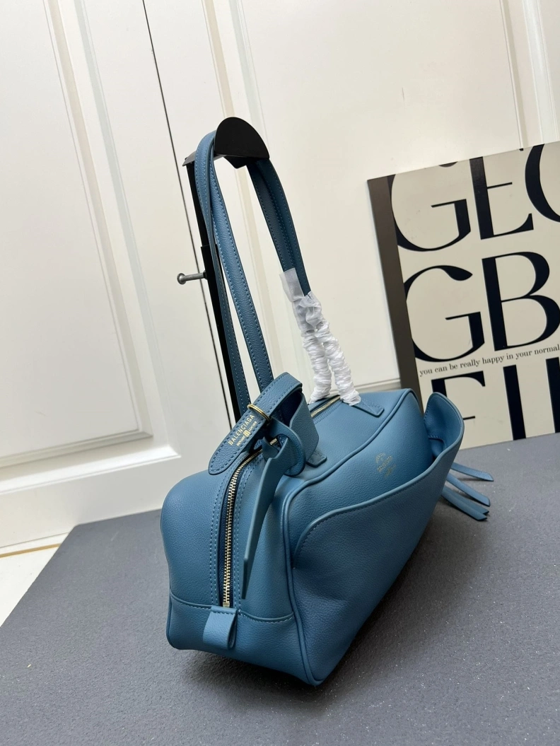 Bxlxnciaga Top Handle Bags GoAnywhere 78565