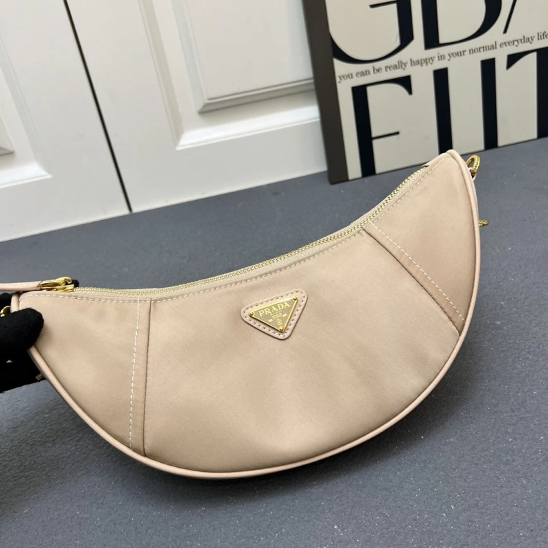 UrbanStyle Prxdx Top Handle Bags 58045