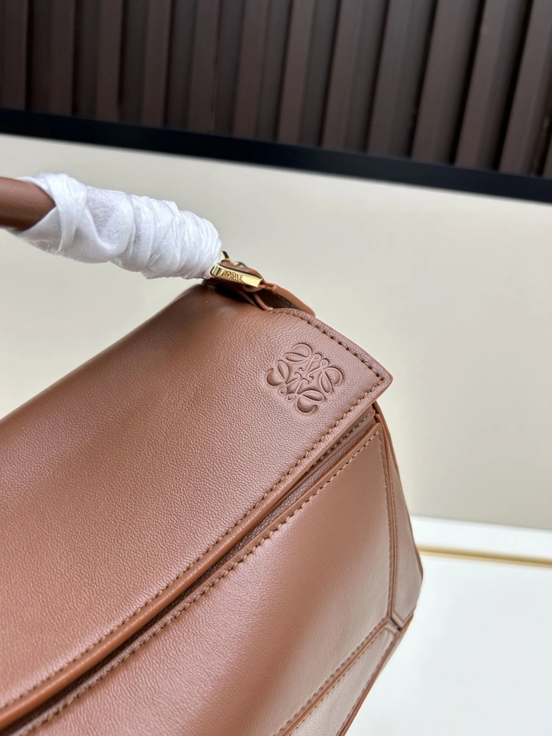 Trendsetting Lxxwe Handle Bags 77728