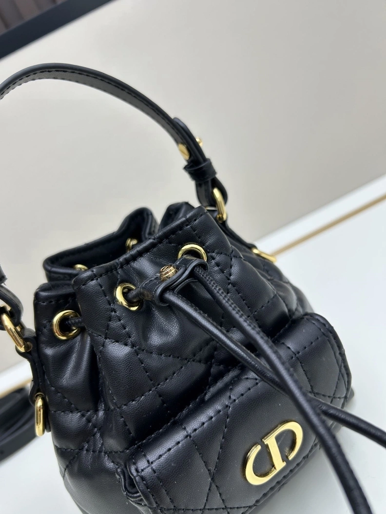 Reliable Dxxr Bucket Bags 61781