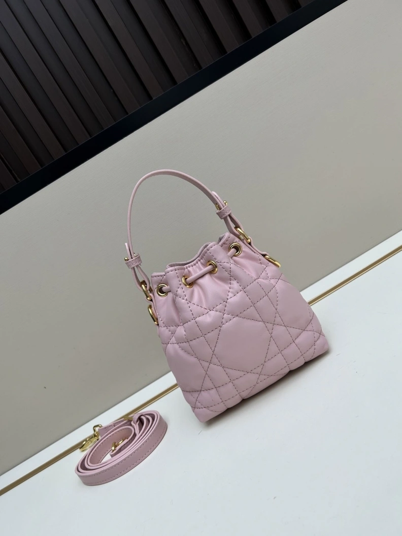Dxxr Bucket Bags WellDesigned 61771