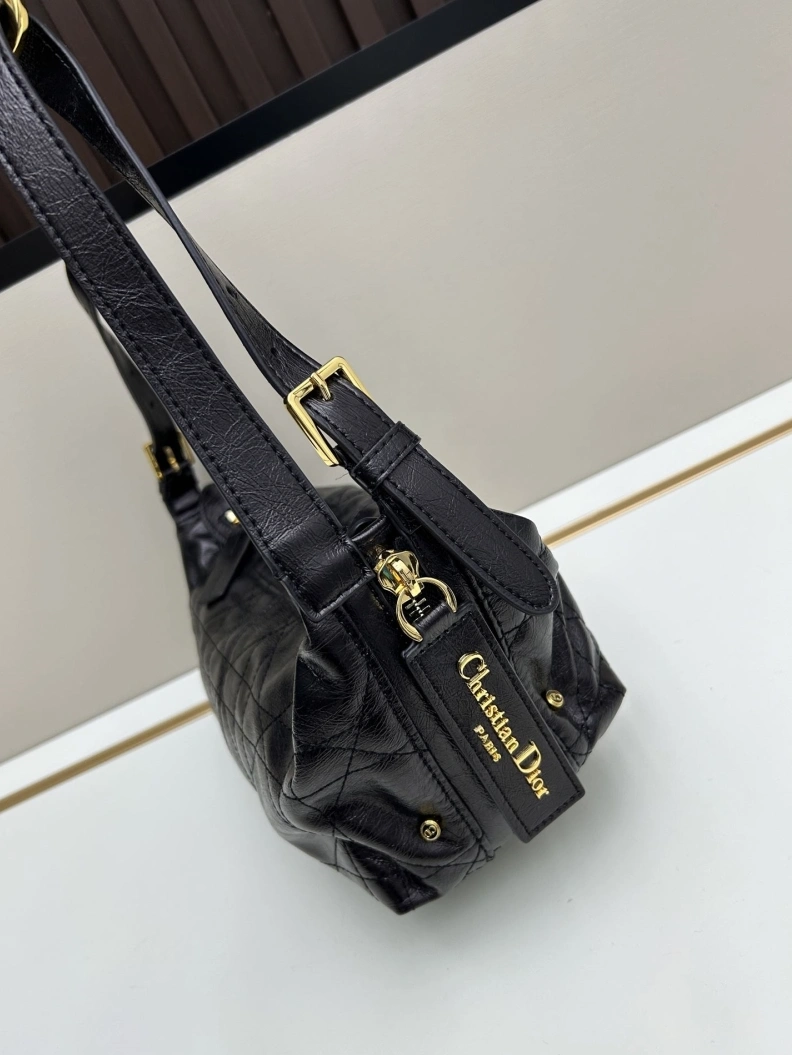 Reliable Dxxr Top Handle Bags 61440