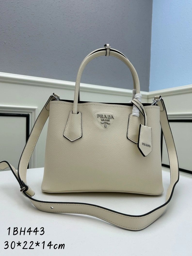 EyeCatching Prxdx Shopping Bags 58597