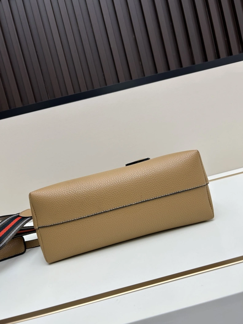 Resilient Prxdx Shopping Bags 58610