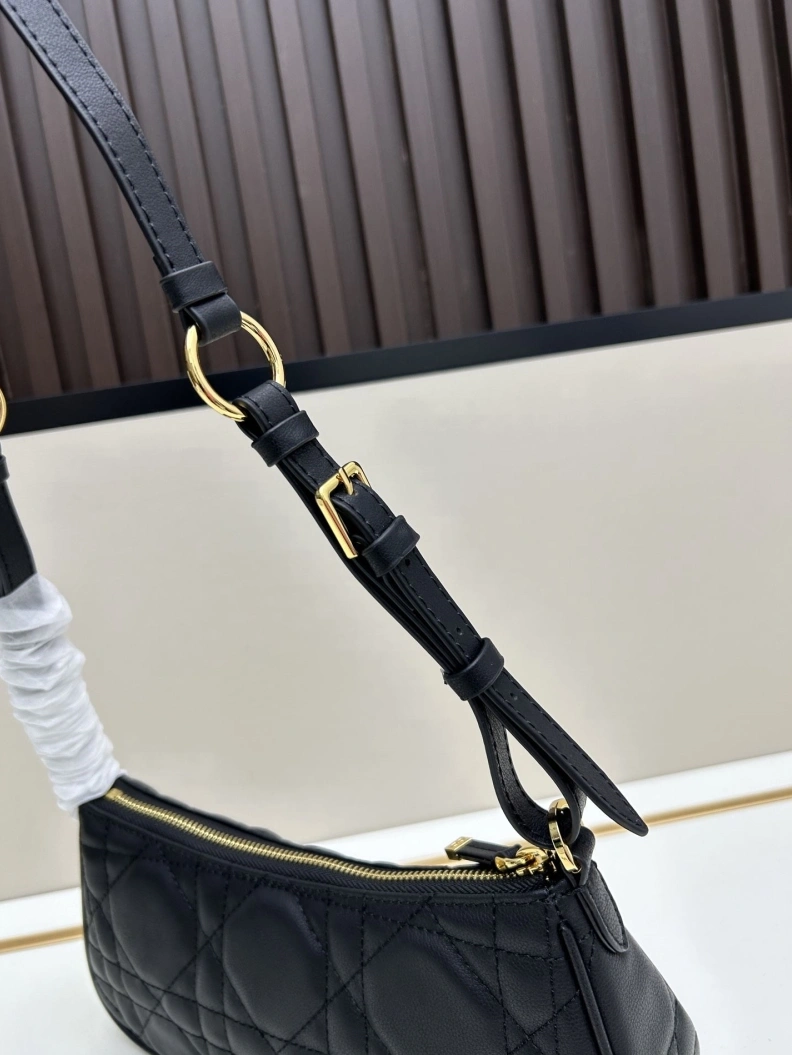StreetReady Dxxr Satchel bags 61618