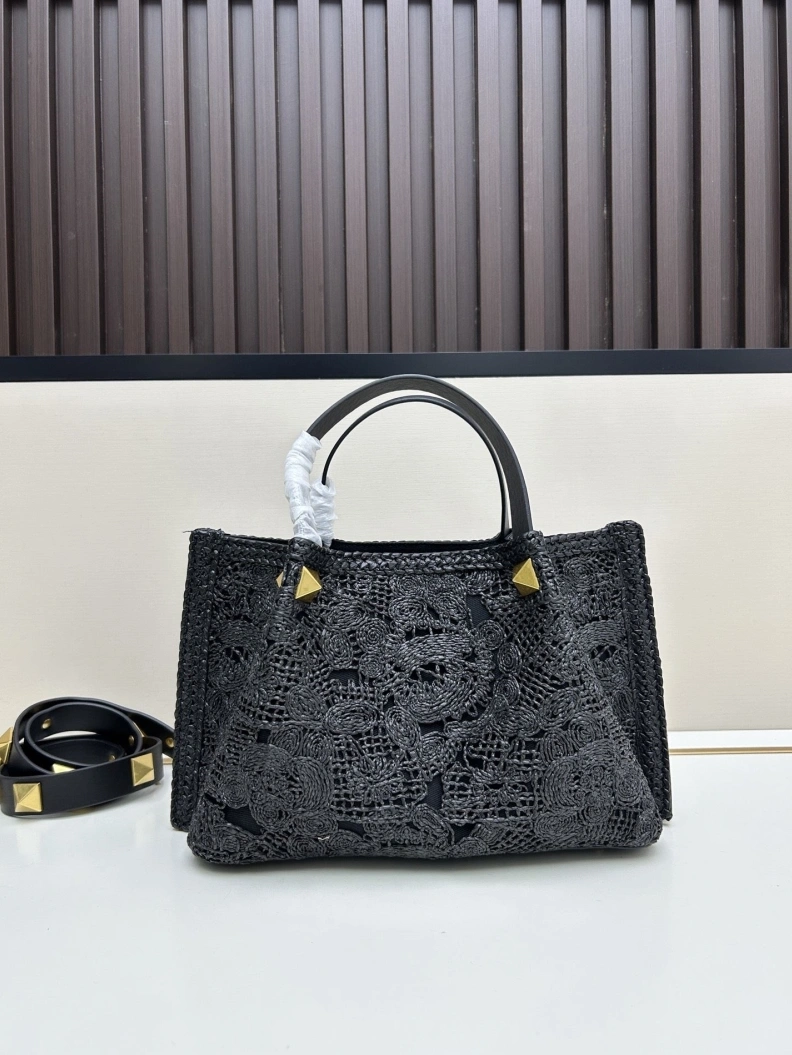 GoAnywhere Vxlxntino Shopping Bags 76649