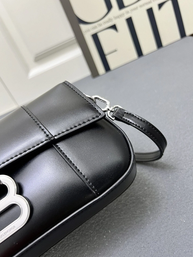 Bxlxnciaga Top Handle Bags Affordable 78577
