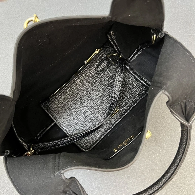 Gxccx Top Handle Bags ModernLook 50397