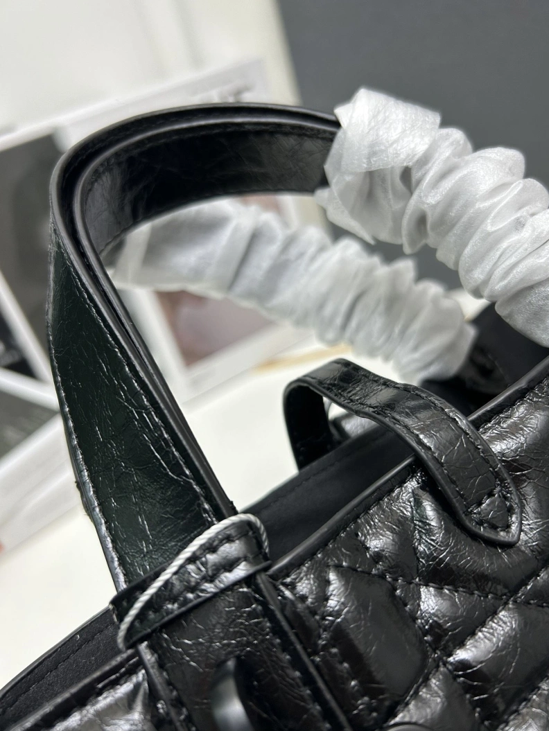 Sophisticated Dxxr Travel Bags 61443
