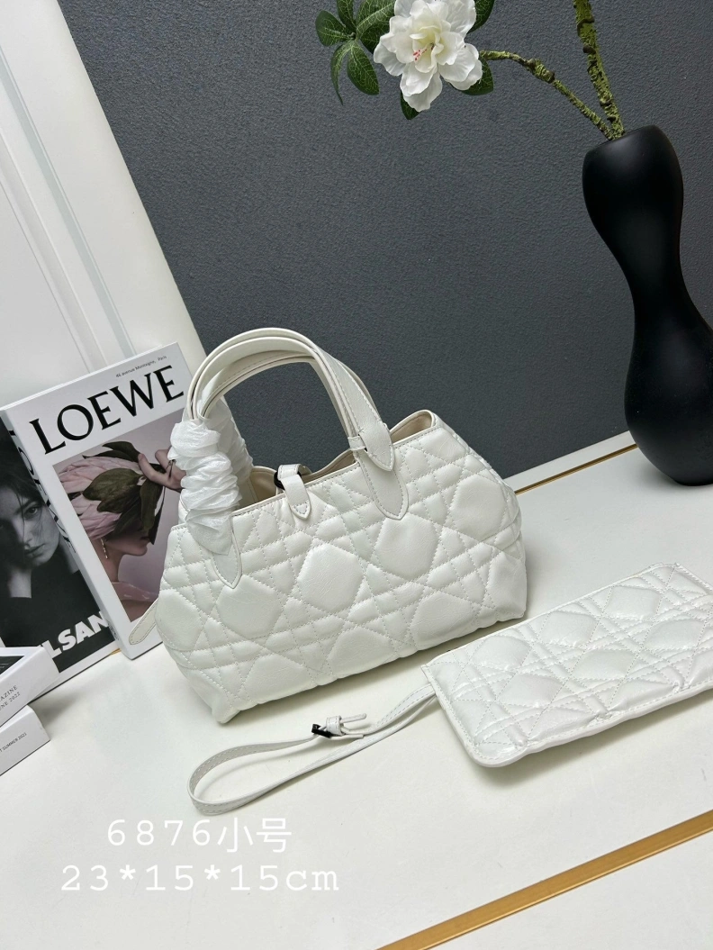 Soft Dxxr Travel Bags 61414