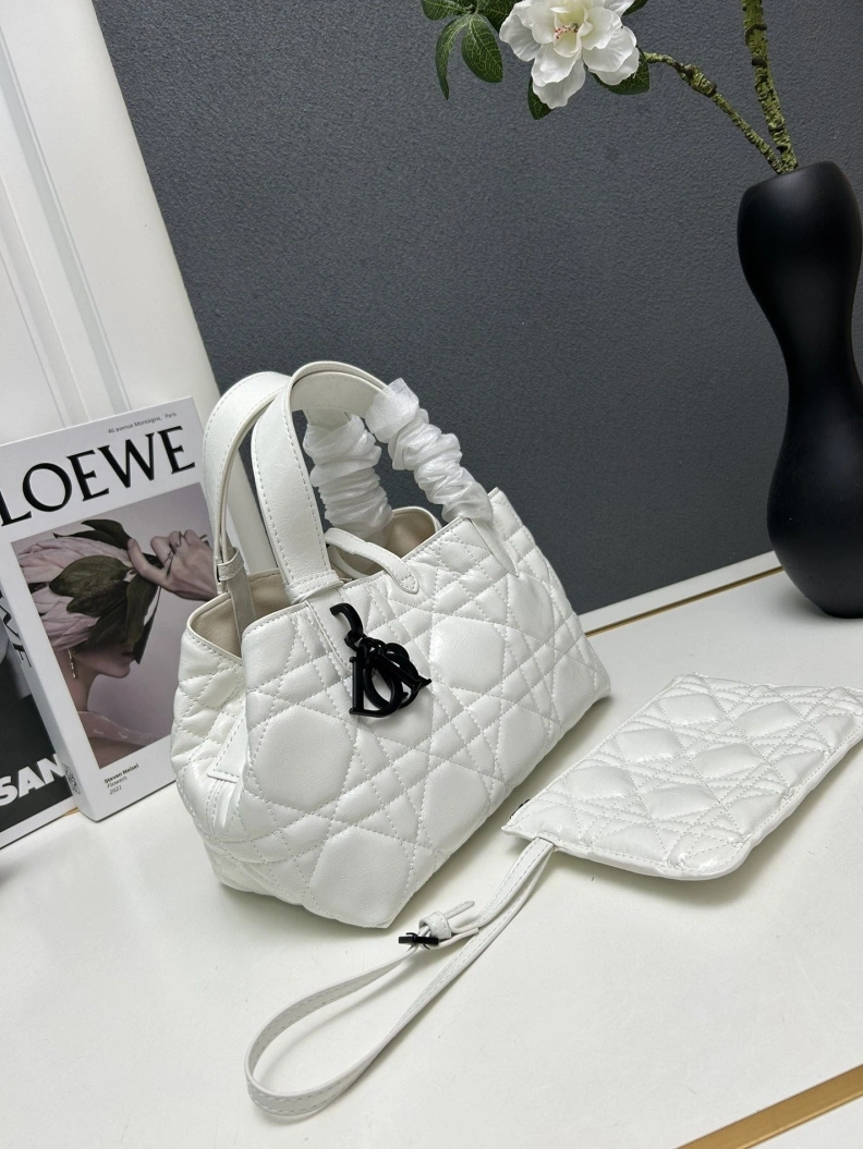 Soft Dxxr Travel Bags 61414