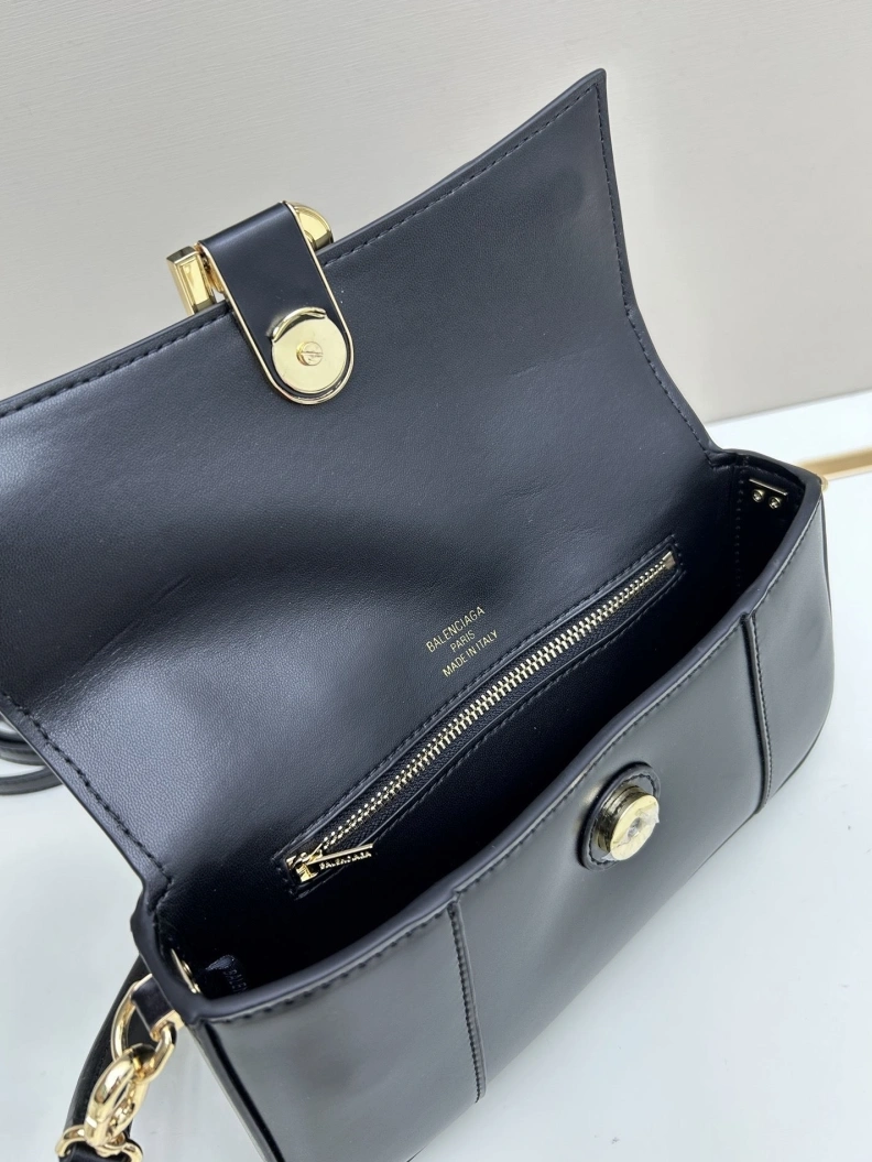 Fashionable Bxlxnciaga Top Handle Bags 78573