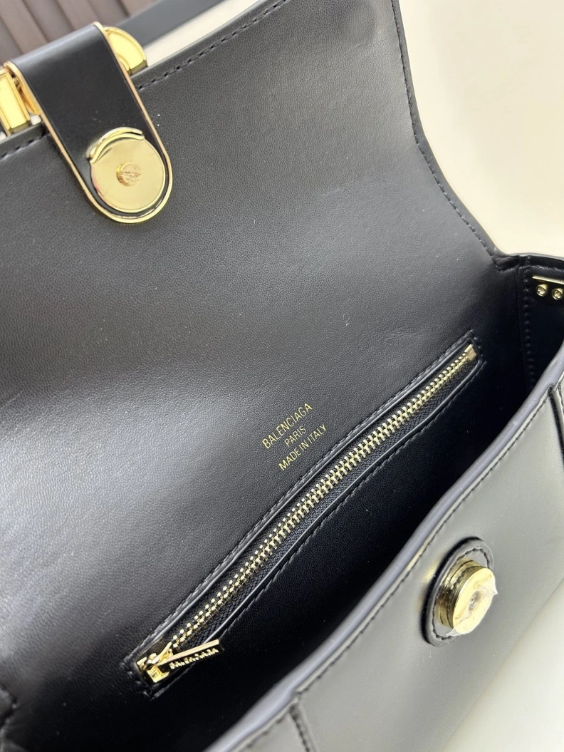 Fashionable Bxlxnciaga Top Handle Bags 78573