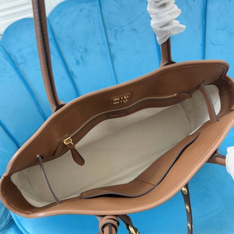 Resilient MIX MIX Top Handle Bags 81601