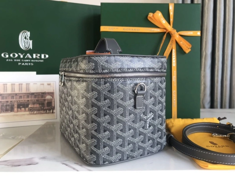 Gxyxrd Cosmetic Bags Elegant 82225